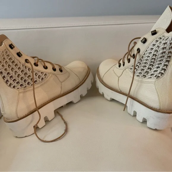 Montelliana Cream Lace-Up Combat Boots - Picture 5 of 5